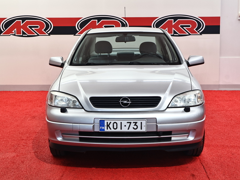 Opel Astra vaihtoauto