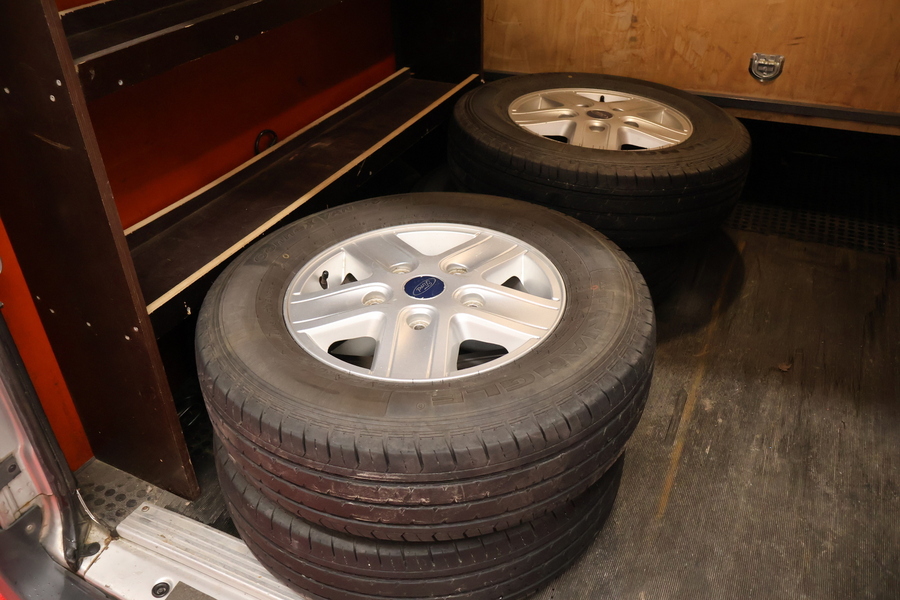 Ford Transit vaihtoauto