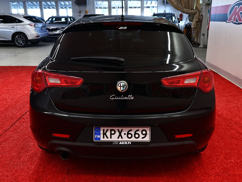 Alfa Romeo Giulietta vaihtoauto