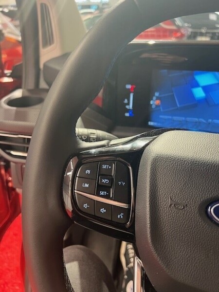 Ford Transit Custom vaihtoauto
