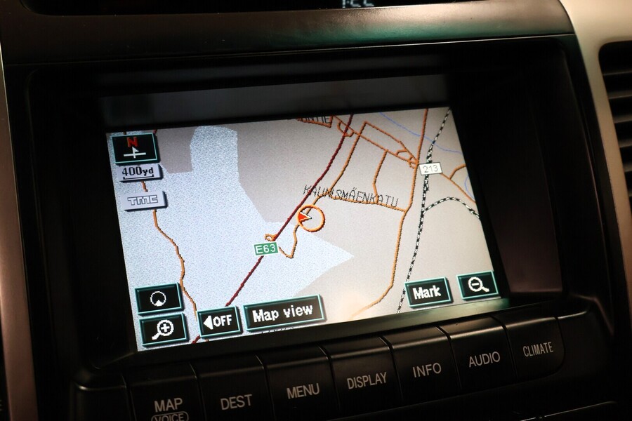 Toyota Land Cruiser vaihtoauto