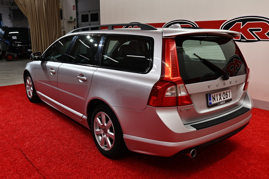 Volvo V70 vaihtoauto