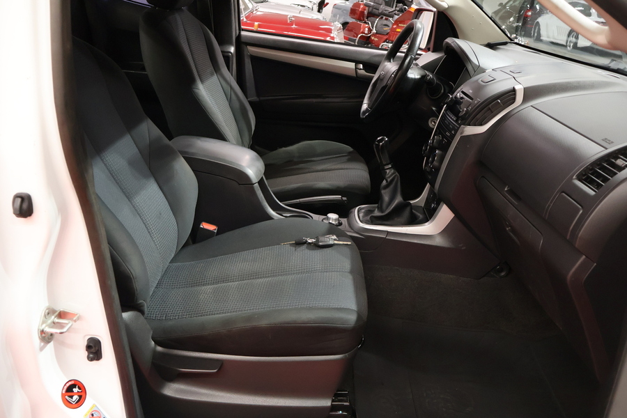 Isuzu D-Max vaihtoauto