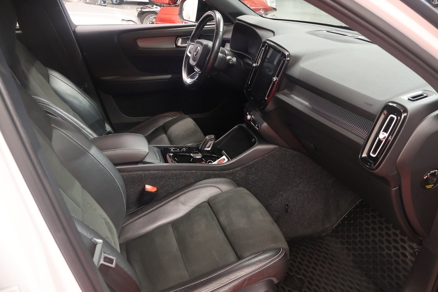 Volvo XC40 vaihtoauto