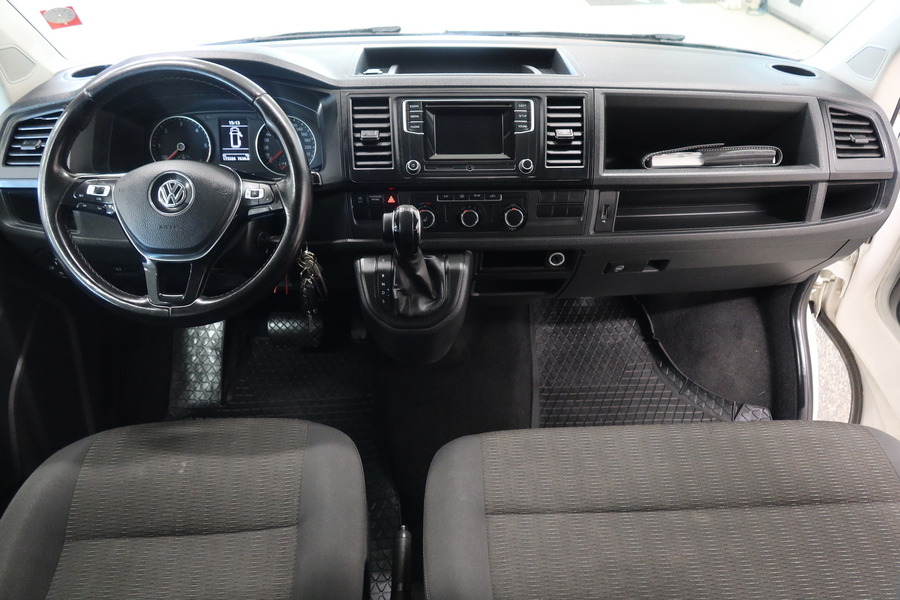 Volkswagen Caravelle vaihtoauto