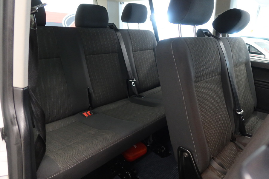 Volkswagen Caravelle vaihtoauto