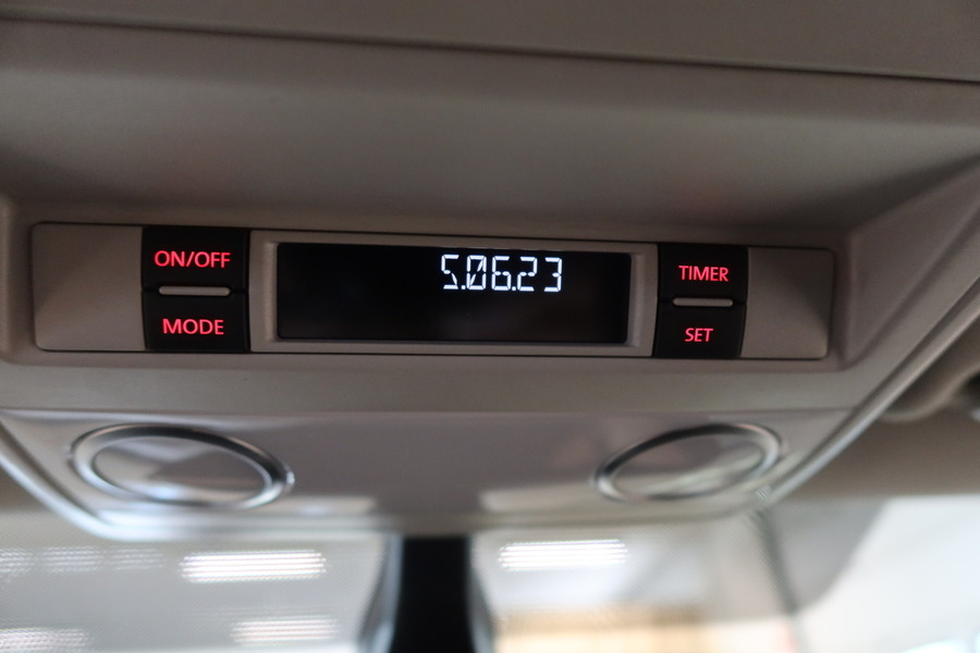 Volkswagen Caravelle vaihtoauto