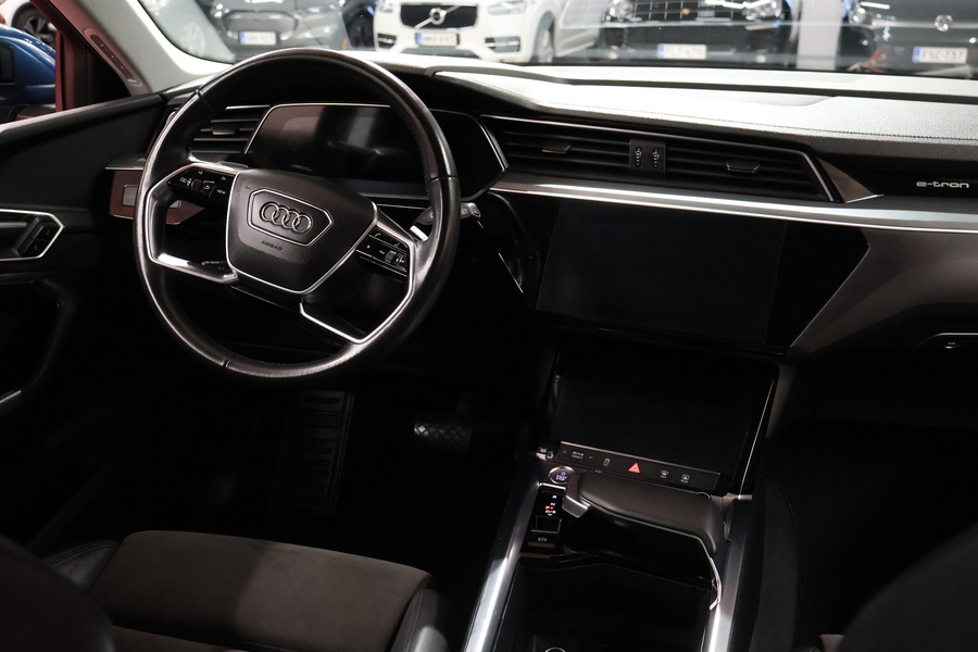 Audi e-tron vaihtoauto