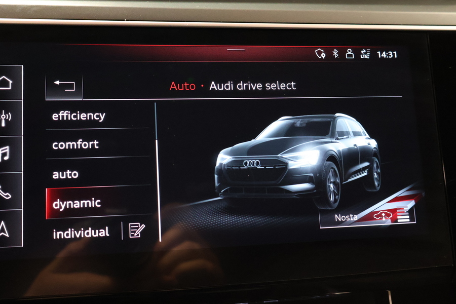 Audi e-tron vaihtoauto