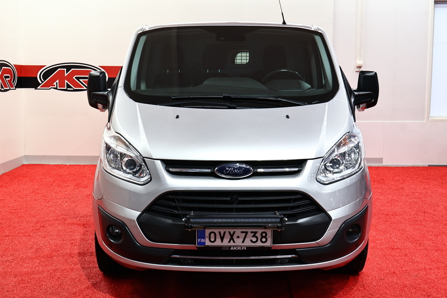 Ford Transit Custom vaihtoauto
