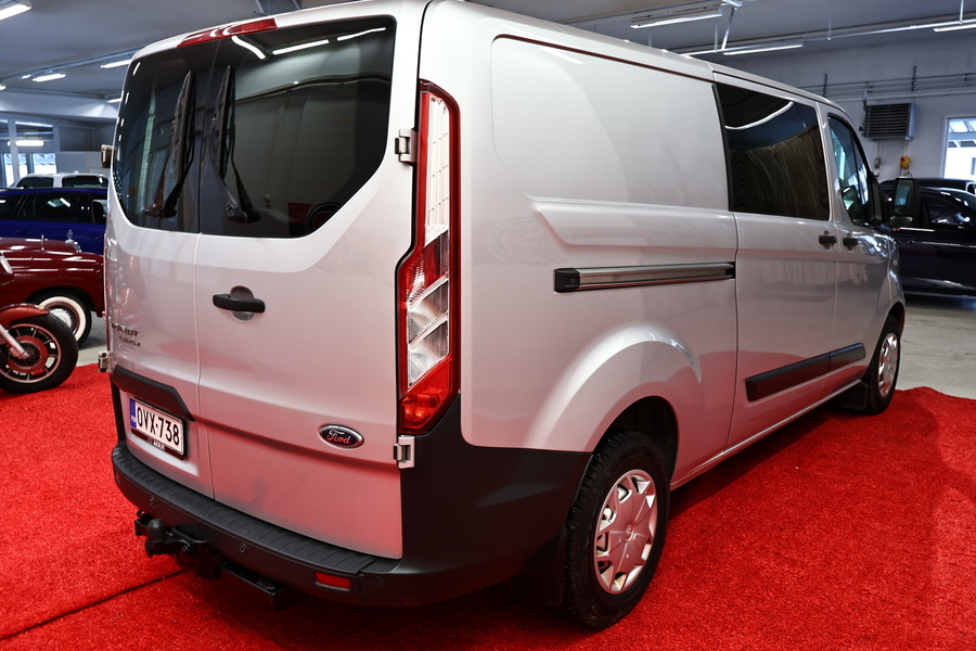 Ford Transit Custom vaihtoauto
