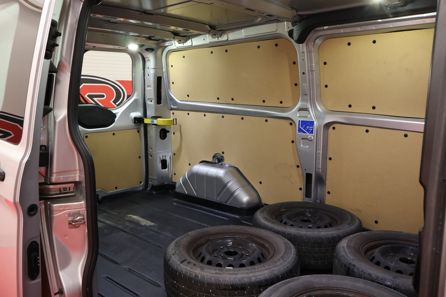 Ford Transit Custom vaihtoauto