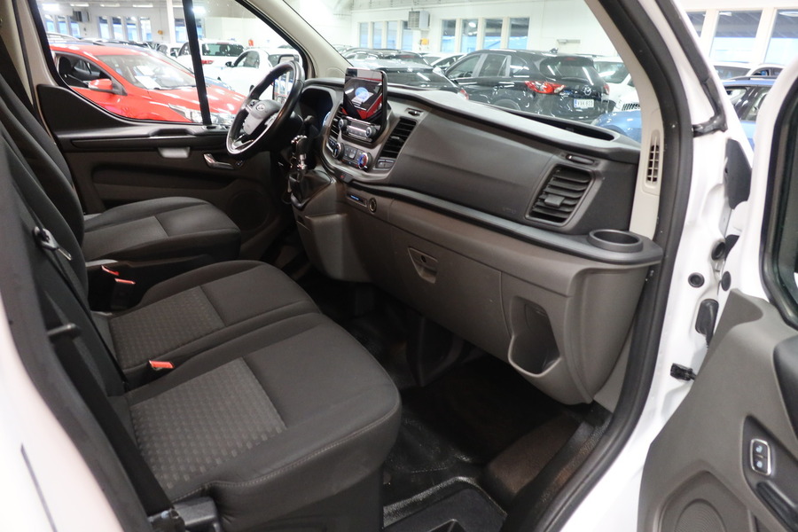 Ford Transit Custom vaihtoauto