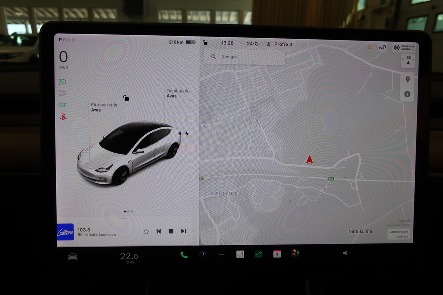 Tesla Model 3 vaihtoauto