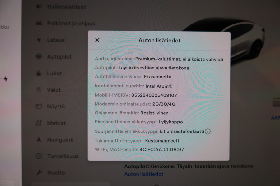 Tesla Model 3 vaihtoauto