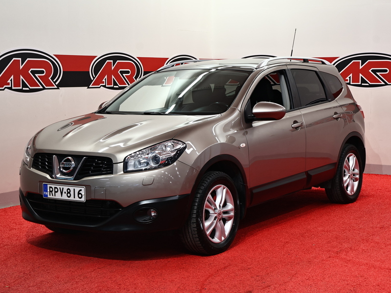 Nissan Qashqai+2 vaihtoauto