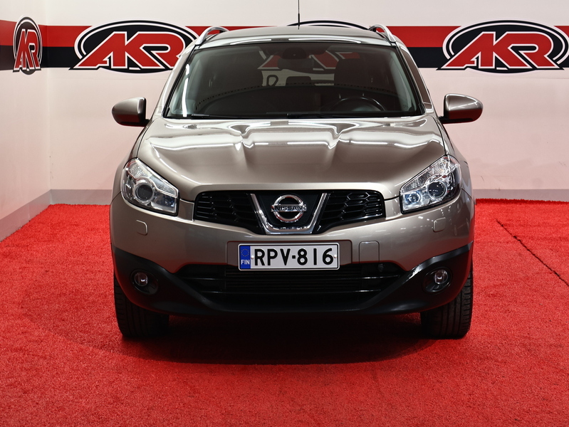Nissan Qashqai+2 vaihtoauto