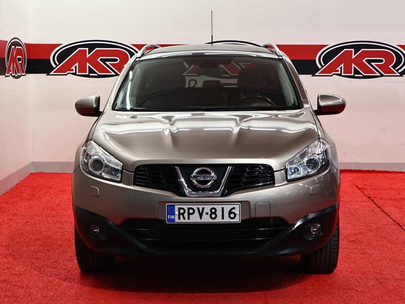Nissan Qashqai+2 vaihtoauto