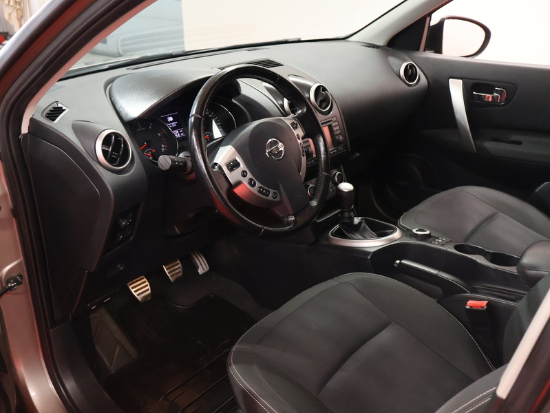 Nissan Qashqai+2 vaihtoauto