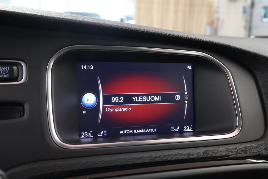 Volvo V40 Cross Country vaihtoauto