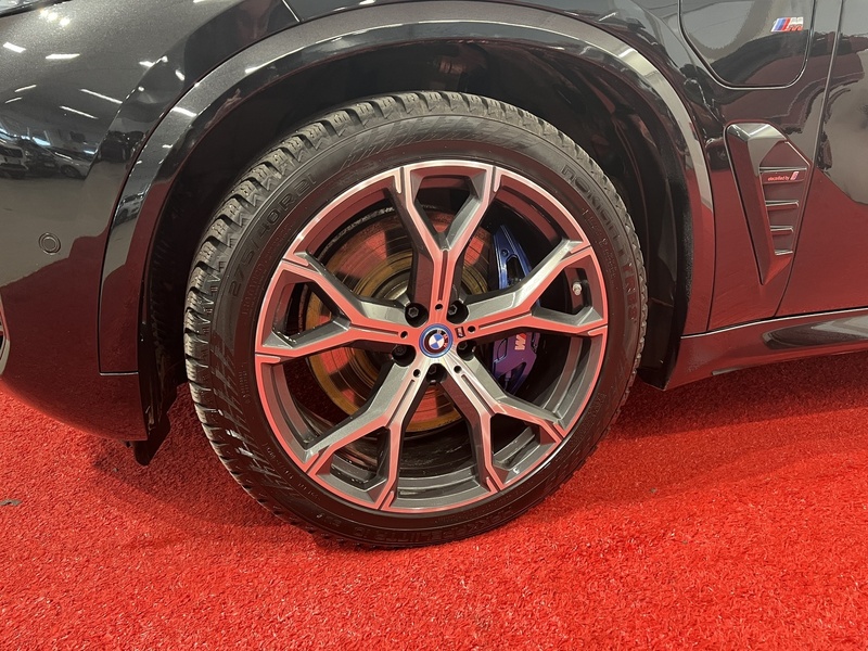 BMW X5 vaihtoauto