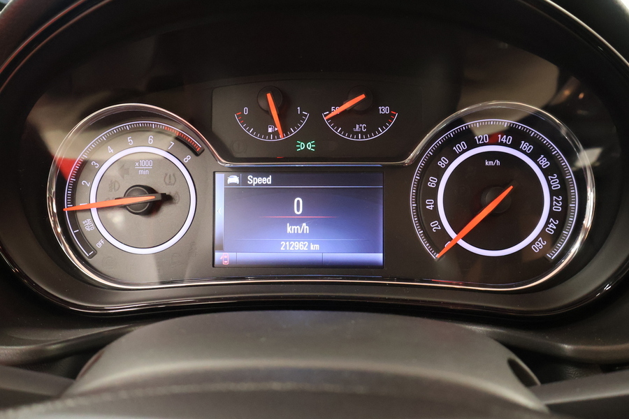 Opel Insignia vaihtoauto