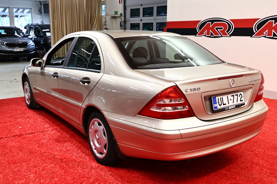 Mercedes-Benz C vaihtoauto