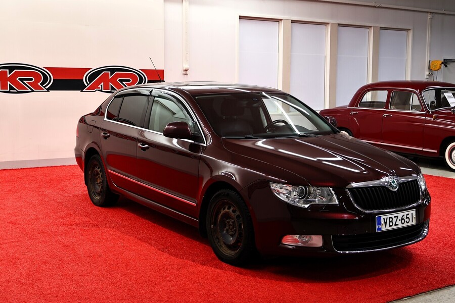 Skoda Superb vaihtoauto
