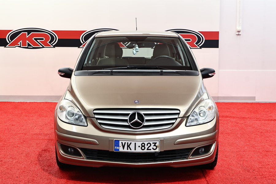 Mercedes-Benz B vaihtoauto
