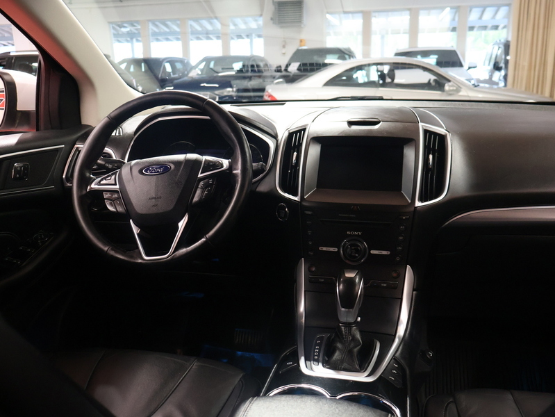 Ford Edge vaihtoauto