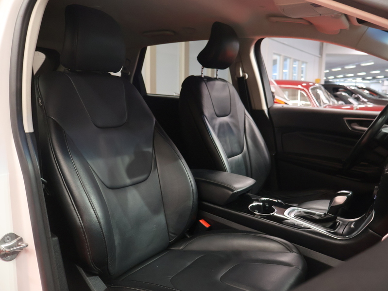 Ford Edge vaihtoauto