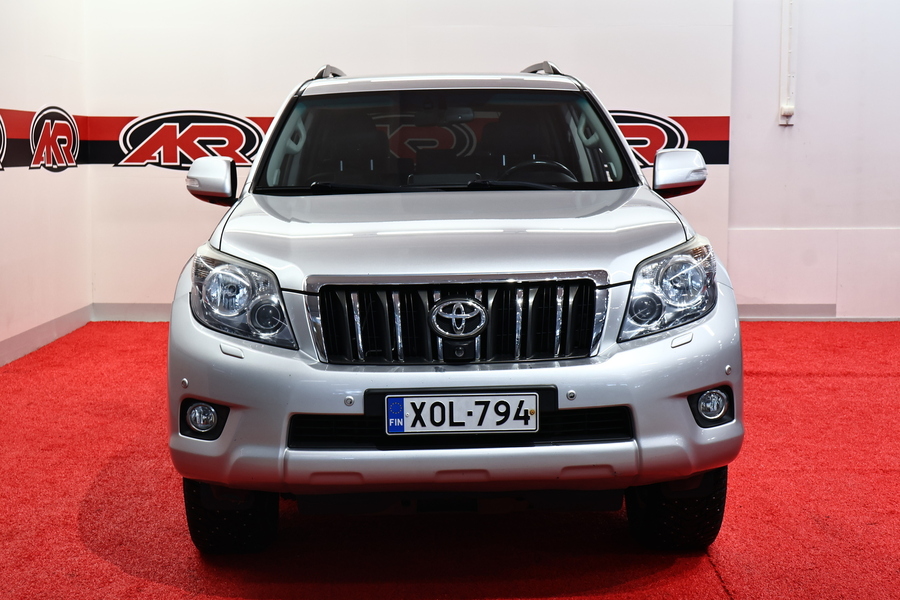 Toyota Land Cruiser vaihtoauto