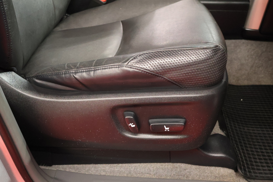 Toyota Land Cruiser vaihtoauto