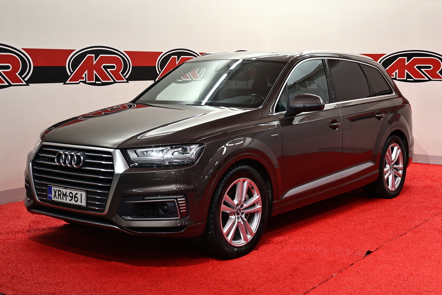 Audi Q7 vaihtoauto