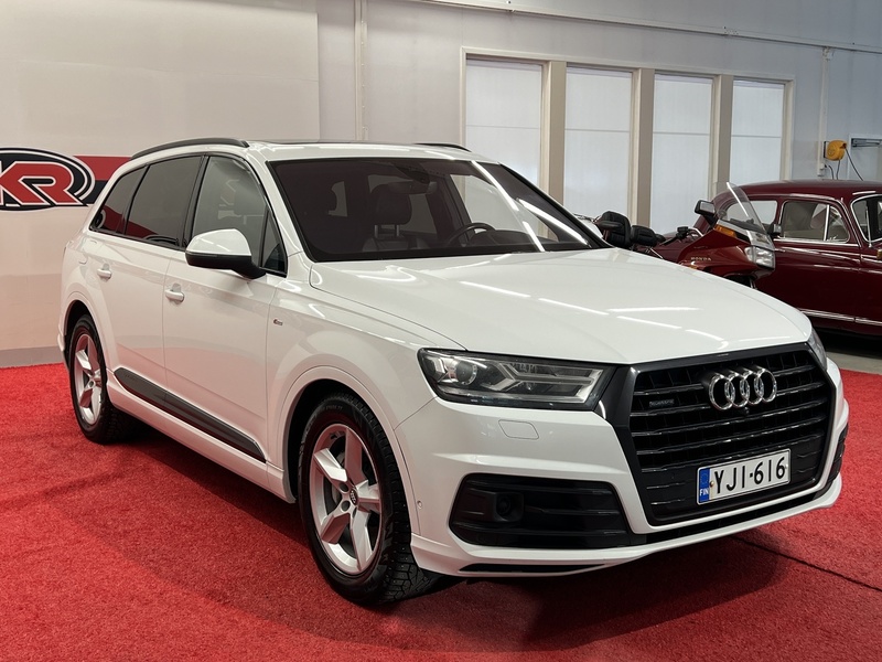 Audi Q7 vaihtoauto