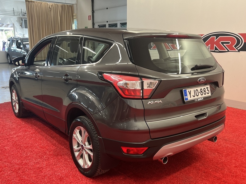 Ford Kuga vaihtoauto