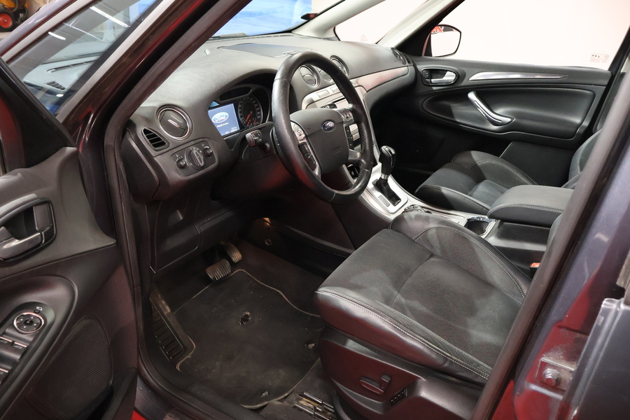 Ford S-MAX vaihtoauto