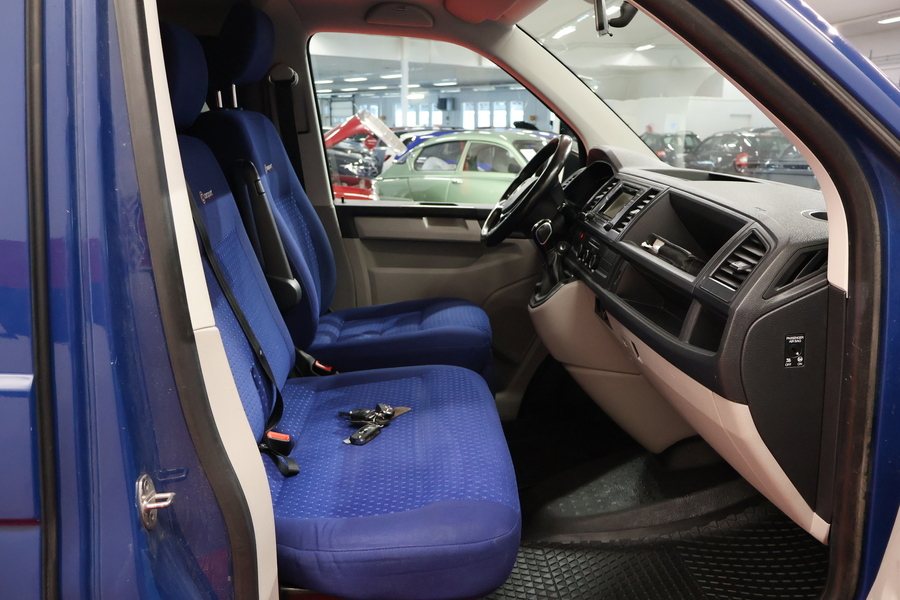 Volkswagen Transporter vaihtoauto