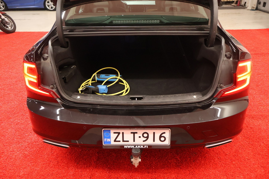 Volvo S90 vaihtoauto