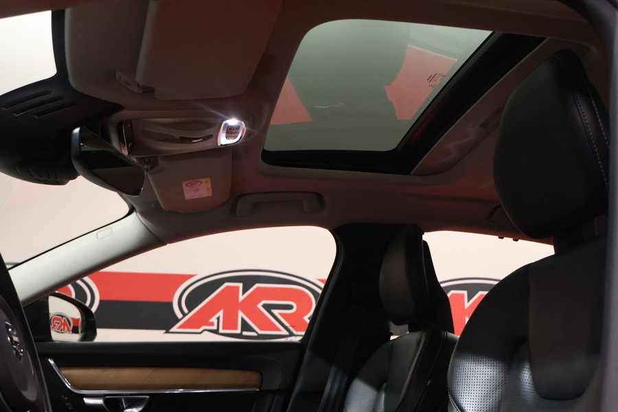 Volvo S90 vaihtoauto