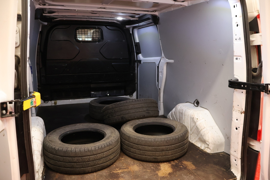 Ford Transit Custom vaihtoauto