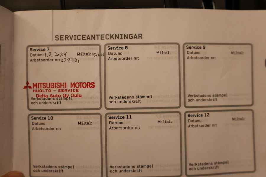 Mitsubishi Outlander PHEV vaihtoauto