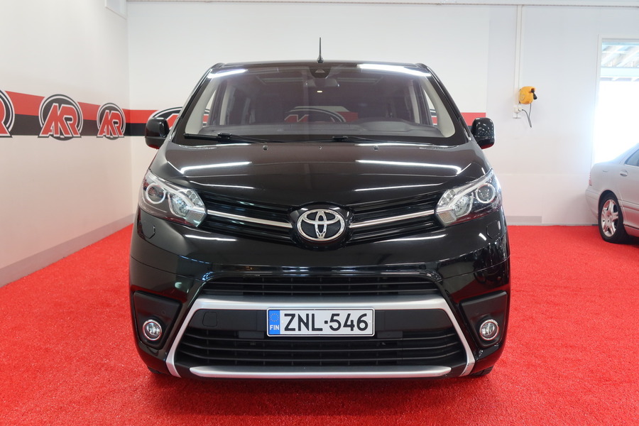 Toyota Proace Verso vaihtoauto