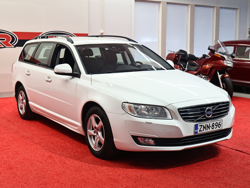 Volvo V70 vaihtoauto