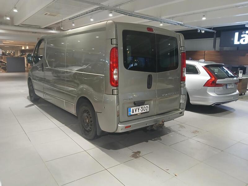 Opel Vivaro vaihtoauto
