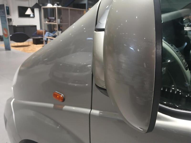 Opel Vivaro vaihtoauto