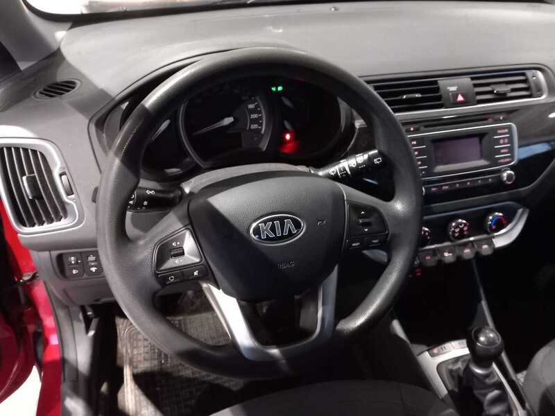 Kia Rio vaihtoauto