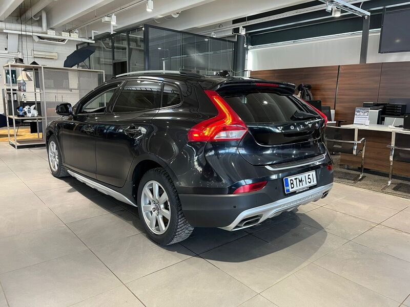 Volvo V40 Cross Country vaihtoauto