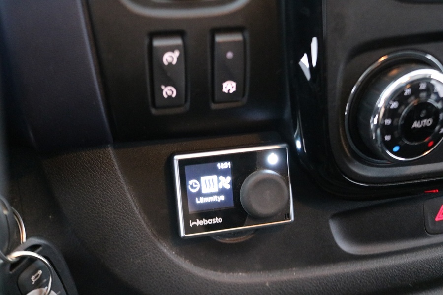 Opel Vivaro vaihtoauto