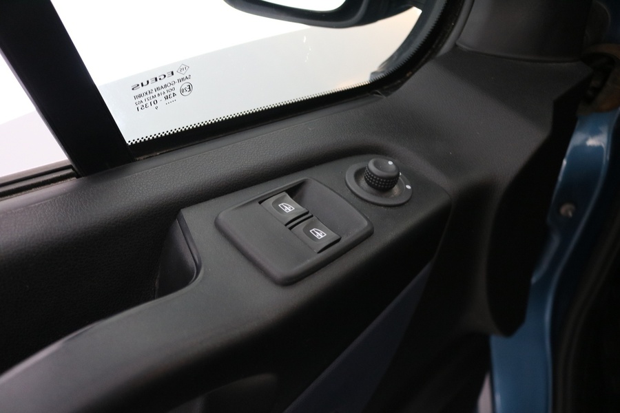 Opel Vivaro vaihtoauto